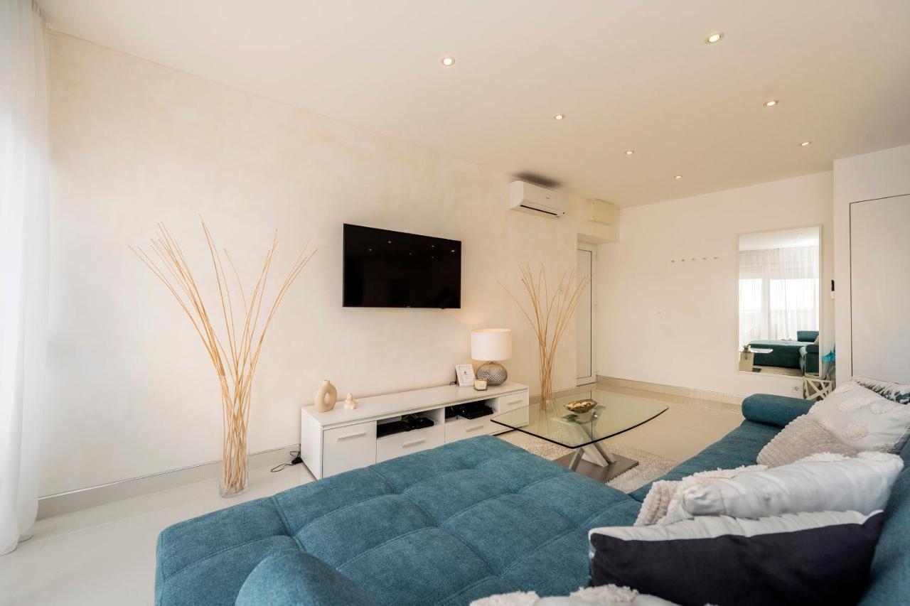 Urban Luxury Apartment زادار المظهر الخارجي الصورة